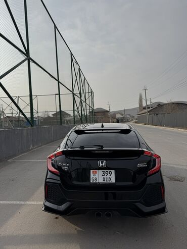 Honda: Honda Civic: 2017 г., 1.5 л, Вариатор, Бензин, Хэтчбэк — 6