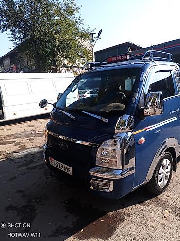Коммерческий транспорт: Hyundai Porter II — малотоннажный бортовой грузовик. Основные — 2