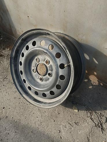 Стальной штампованный диск R15,4 штуки, 1000с за каждую, тел -