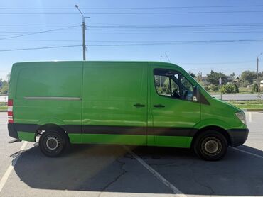 Легкий грузовой транспорт: Легкий грузовик, Mercedes-Benz — 9