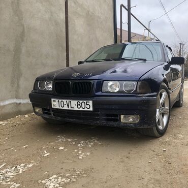 BMW: BMW 3 Series E36 – 318 sedan - Kuzov: sedan, tünd mavi rəng - Model — 1