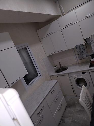 ceyranbatanda ev satilir: 3 otaqlı, Yeni tikili, 68 kv. m — 9