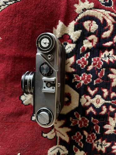 fed 3 fotoaparat: ФЭД- 5в 1975-ci il buraxılış, antikvariant kimi satılır. Tam