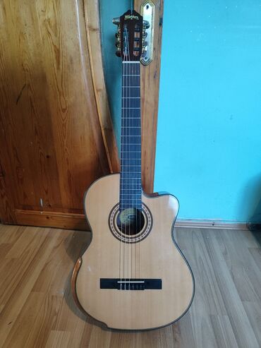 gitara ders: Klassik gitara, İşlənmiş, Ünvandan götürmə, Pulsuz çatdırılma, Ödənişli çatdırılma