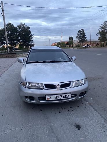 Mitsubishi Carisma: 1998 г., 1.8 л, Механика, Бензин, Седан