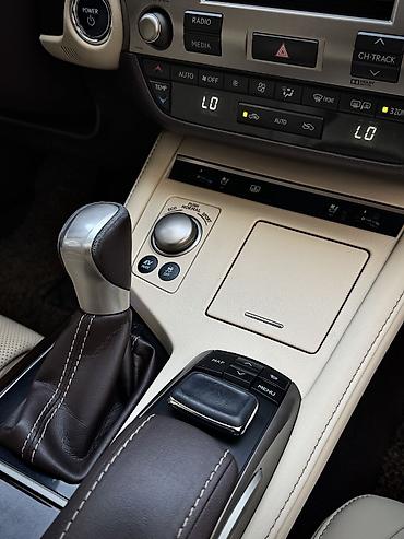 Lexus: Lexus ES: 2017 г., 2.5 л, Вариатор, Гибрид, Седан — 19