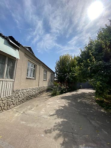 Продажа коттеджей и домов: Новопавловкадан чон уй сатылат. 5ком +2ком кухня алма бак — 1