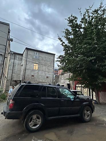 фольксваген пассат 1: Infiniti QX4: 3.5 л | 2002 г. 354000 км Внедорожник — 4