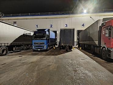 Тягачи: Тягач, Volvo, 2010 г., Тентованный — 8