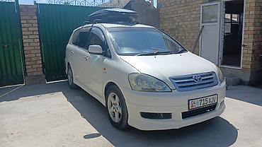 bud e9: Toyota Ipsum: 2002 г., 2.4 л, Автомат, Бензин, Минивэн — 7