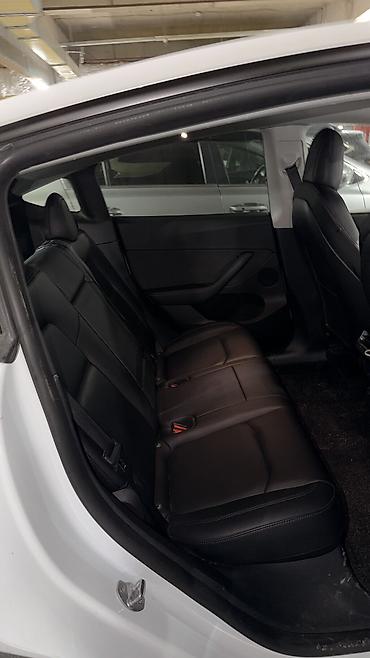 Tesla: Tesla Model Y: 2022 г., 4.4 л, Автомат, Электромобиль, Кроссовер — 10