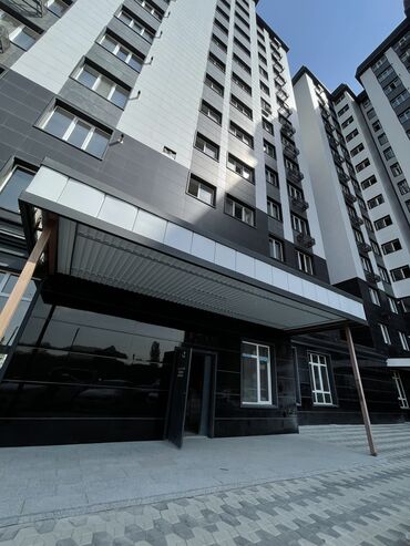 продаю квартиру в токмоке: 3 бөлмө, 71 кв. м, Элитка, 13 кабат, ПСО (өзү оңдоп түзөтүп бүтүү үчүн)