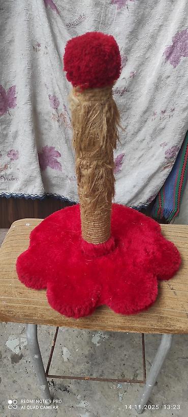 akvarium az: Pişik üçün qaşıma dirəyi və oyun standı. - Material: sisal iplə — 1