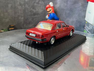 Avtomobil modelləri: Коллекционная модель GAZ-31029 VOLGA dark red 1992 Edicola Deagostini — 12