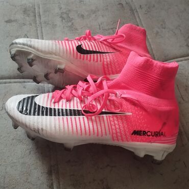 Krasofkalar və idman ayaqqabıları: Nike Mercurial Superfly 5 Retro model 40 razmer butsidir təcili