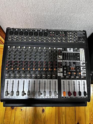 ses mikseri: Yamaha passiv akustik sistem və Behringer miks pultu komplekti — 2