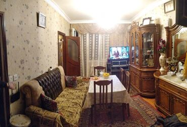 Köhnə tikili: Bakı, 7-ci mikrorayon, 3 otaqlı, Köhnə tikili, 80 kv. m — 1