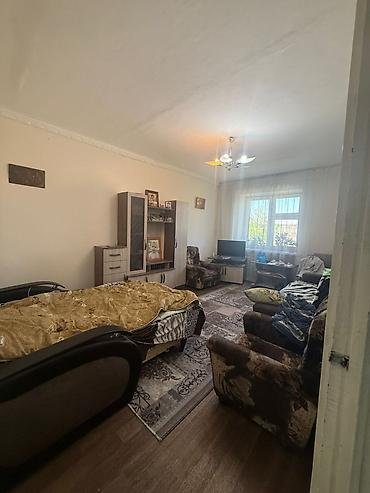 жилмасив умут: 2 комнаты, 50 м², Индивидуалка, 4 этаж — 6