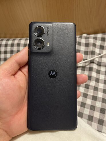 телефон буву: Motorola Edge, Б/у, 256 ГБ, цвет - Синий, 1 SIM, eSIM
