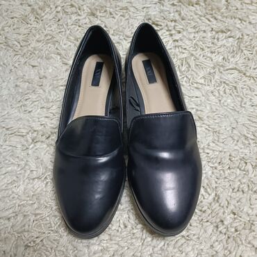обувь корея: Женские мокасины демисезонные
Размер 37,5-38
Новые