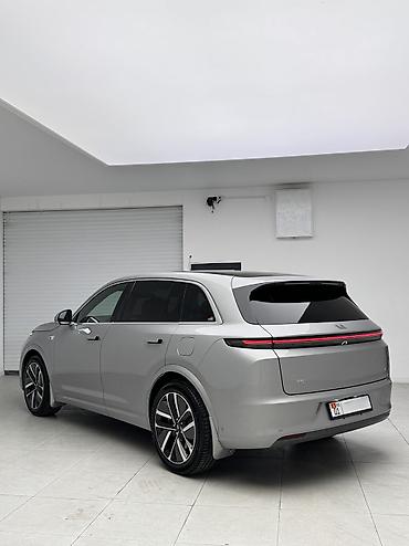 byd e1: Lixiang L7: 2023 г., 1.5 л, Автомат, Электромобиль, Внедорожник — 2