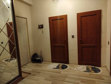 Uzunmüddətli kirayə mənzillər: Köhnə günəşli qəsəbəsi,İnqilab ismayılov küçəsi,17 mərtəbəli binanın — 16