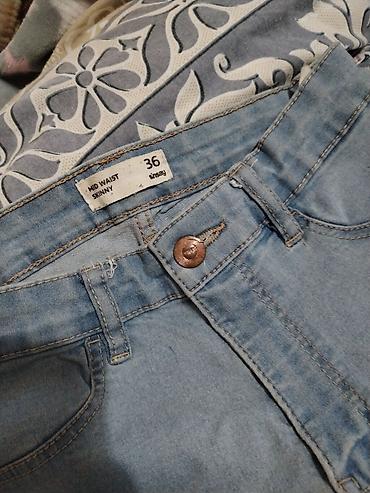 Farmerke: Komplet farmerki – 4 para, svetloplava do srednje plava džins paleta — 7