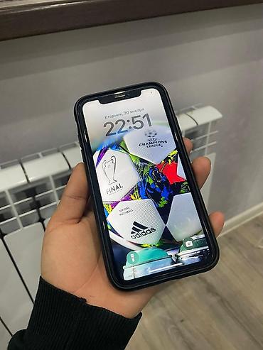 Apple iPhone: IPhone Xr, Б/у, 128 ГБ, Белый, Чехол, 77 % — 3