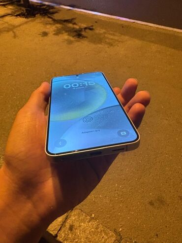 telfolar: Samsung Galaxy S24, 256 GB, rəng - Ağ
