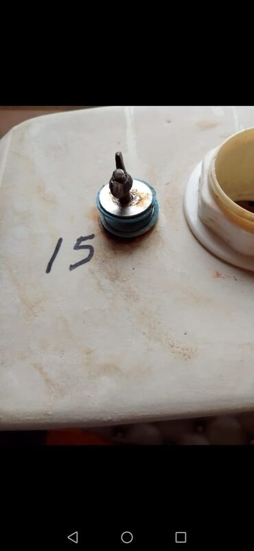 Unitaz baçokları: Məhsul: Tualet üçün su çəni (üst qapaqlı, üstdən düyməli) Təsvir: - — 11