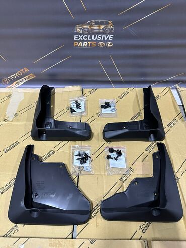 Другой тюнинг: Брызговик комплект для TOYOTA CAMRY 70/75 3, комплект брызговиков на 4