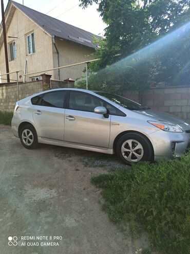 телефоны б у в Кыргызстан | СТАЦИОНАРНЫЕ ТЕЛЕФОНЫ: Toyota Prius 1.8 л. 2015 | 150000 км