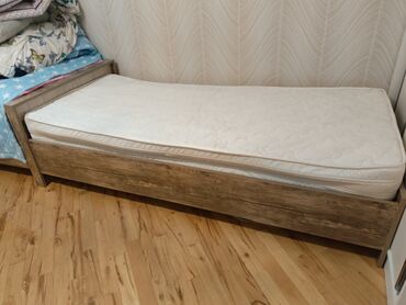 Qaşıqlar: İşlənmiş, Təknəfərlik çarpayı, Bazasız, Matras ilə, Siyirməsiz