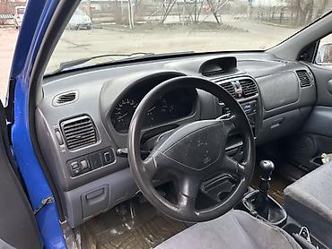 Mitsubishi: Mitsubishi Space Star: 2000 г., 1.3 л, Механика, Бензин, Минивэн — 7