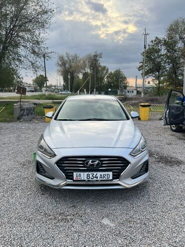 соната граната: Hyundai Sonata: 2019 г., 2 л, Автомат, Газ, Седан