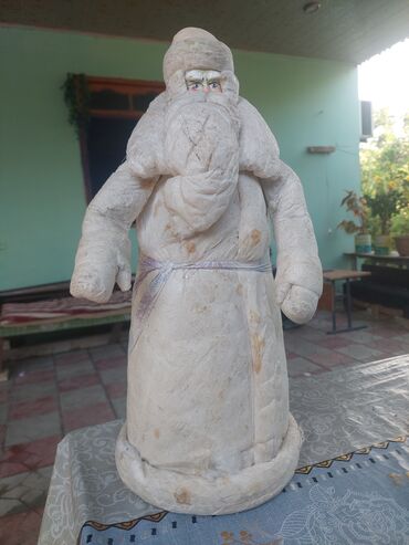 barraker qayçı nədir: Fiqur, rəng - Ağ