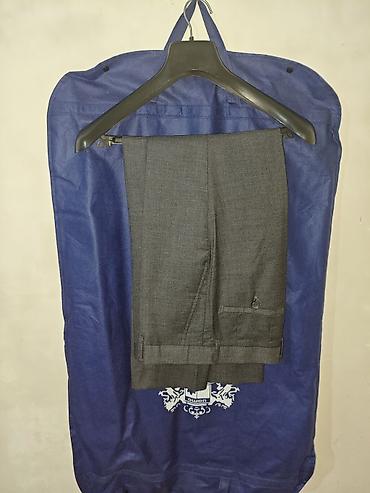 Kostyumlar: Avenza Uomo kişi kostyumu – slim fit - Tərkib: 50% yun, 50% poliester — 3