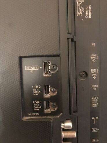 Televizorlar: Panasonic Smart TV – iri diaqonallı, nazik çərçivəli divara montaj — 12