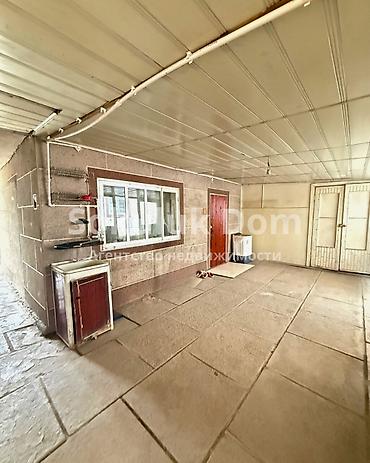 Продажа коттеджей и домов: 🏠Продается дом в с. Сокулук 🟡 Комнаты: 6 🟡 Участок: 5,7 соток 🟡 — 4