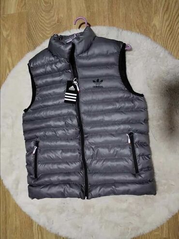 north face jakne zenske: Adidas, XL (EU 42), Poliester, bоја - Siva