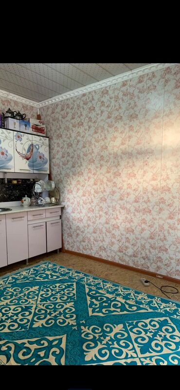 аренда квартир без подселения: 65 м², 4 комнаты, Парковка, Забор, огорожен