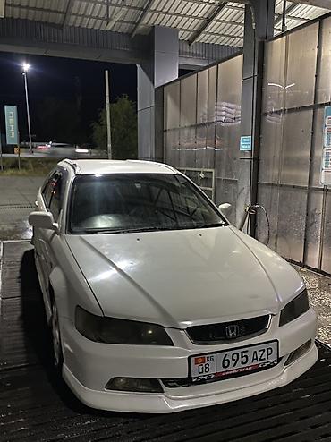 Honda Accord: 2001 г., 2.3 л, Автомат, Бензин, Универсал at lalafo.kg Honda Accord: 2001 г., 2.3 л, Автомат, Бензин, Универсал