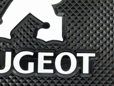 Tuning oprema: Neklizajuća podloga PEUGEOT PEUGEOT gumena neklizajuća podloga — 6