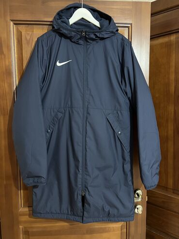 nike куртки: Куртка S (EU 36), M (EU 38), түсү - Көк