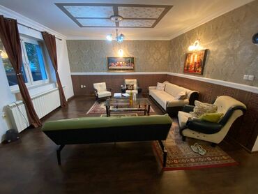 Kuće na prodaju: "Prodaje se nova, moderno uređena spratna kuća u mirnom delu Novog — 21