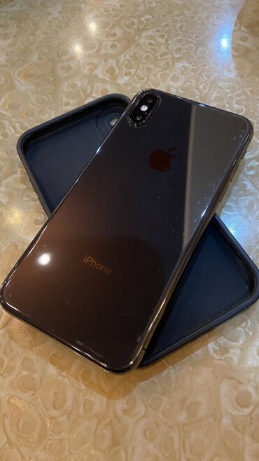 x 256: IPhone X, Б/у, 256 ГБ, Черный, Чехол, 78 %