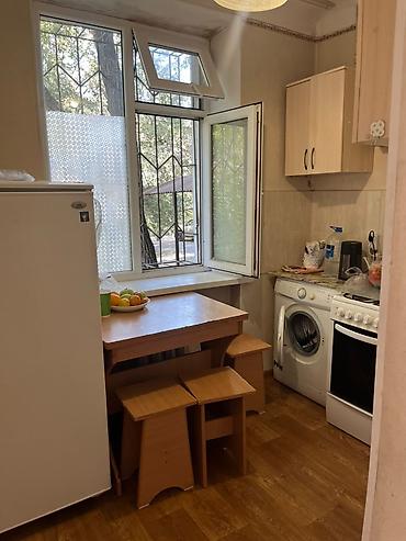 аренда гостиной: 34 м², С мебелью частично — 7