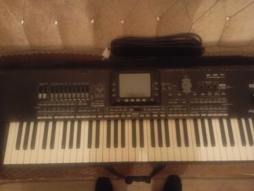 korg pa 700: Sintezator, Korg