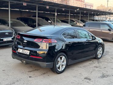 Kia: Chevrolet Volt: 2011 г., 1.4 л, Автомат, Электромобиль, Седан