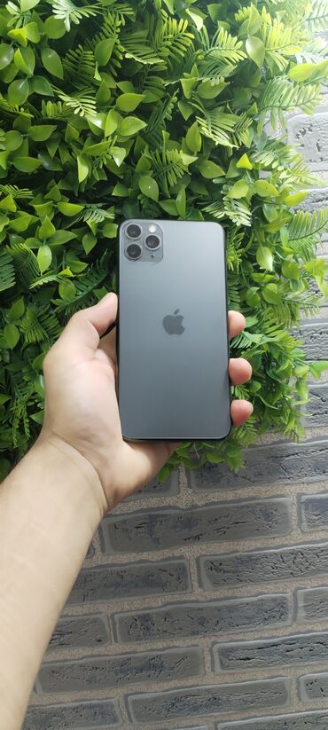 Тарелки: IPhone 11 Pro Max, 512 ГБ, Space Gray, Кредит, Беспроводная зарядка, Face ID